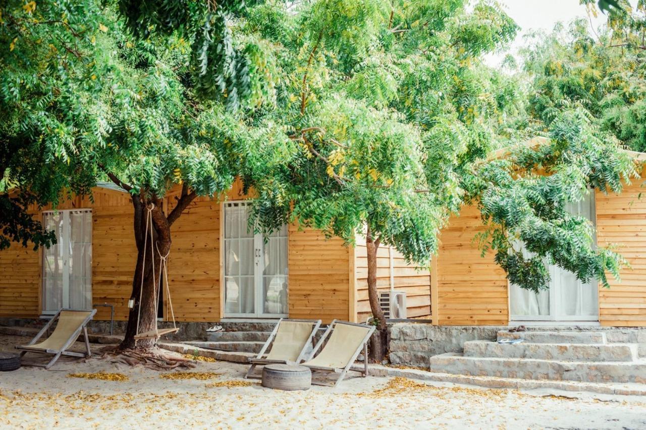 Villa Dao Hoa Vang Cam Ranh - Venuestay Exterior foto