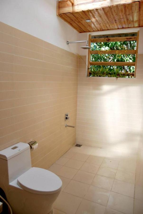 Villa Dao Hoa Vang Cam Ranh - Venuestay Exterior foto
