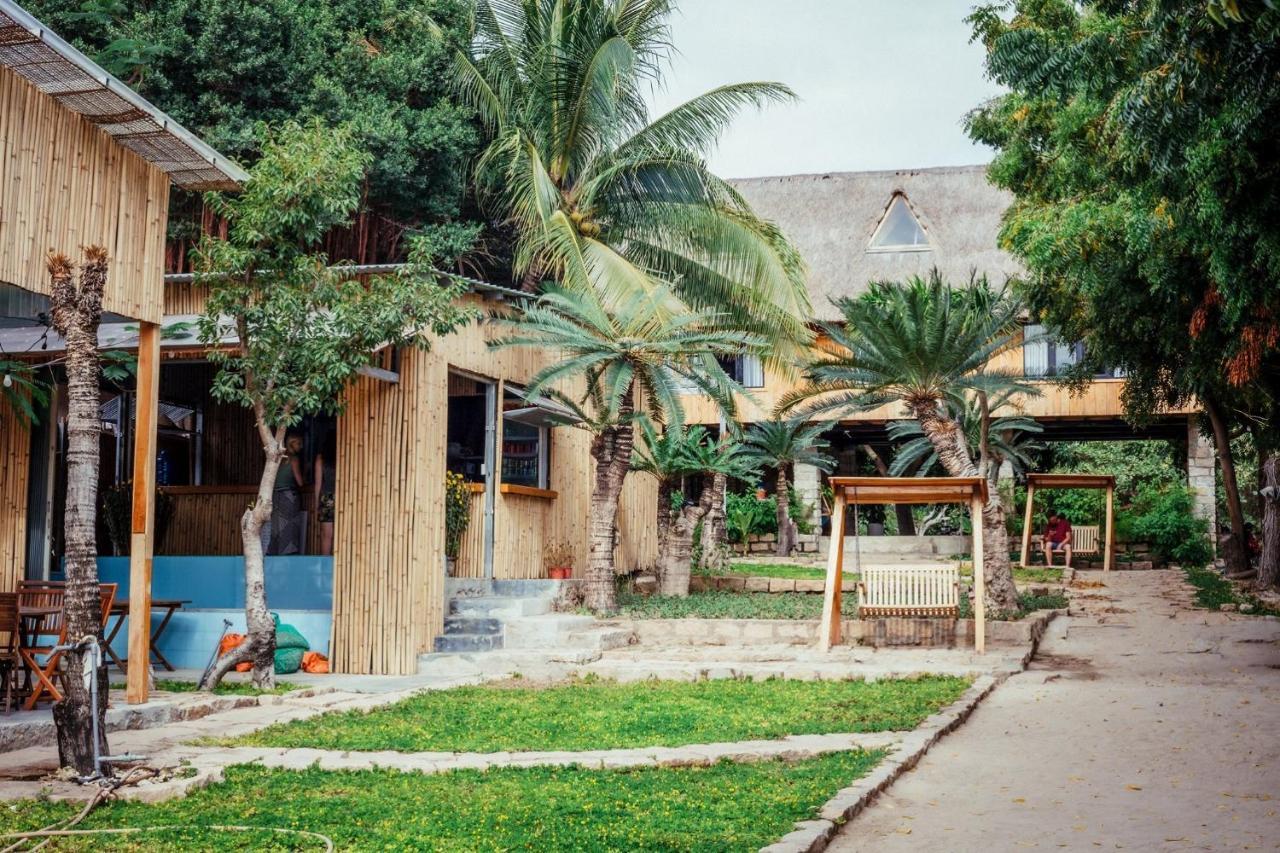 Villa Dao Hoa Vang Cam Ranh - Venuestay Exterior foto