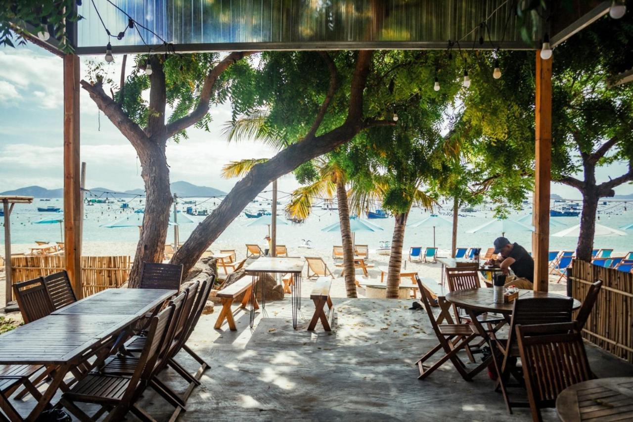 Villa Dao Hoa Vang Cam Ranh - Venuestay Exterior foto